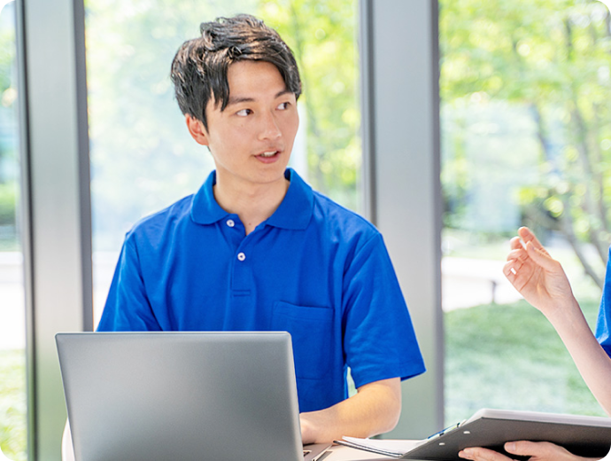 生活支援員からサービス管理責任者へキャリアアップした男性